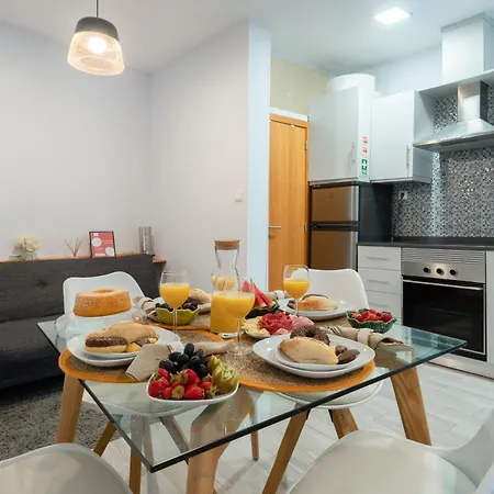 Host Wise - Stylish Adorable Flat In Gaia アパート ヴィラ・ノヴァ・デ・ガイア