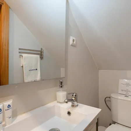 Apartament Host Wise - Stylish Adorable Flat In Gaia Vila Nova de Gaia
