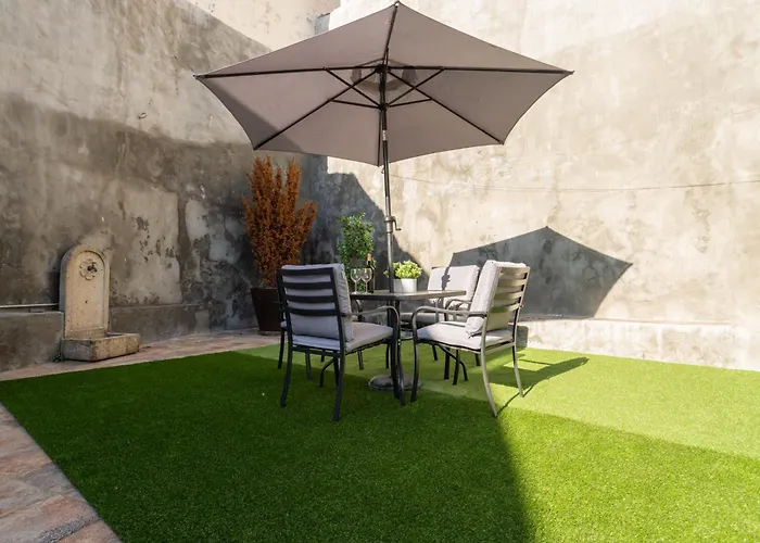 Host Wise - Stylish Adorable Flat In Gaia * 加亚新城